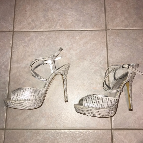 L.Miller open toe heels - Picture 2 of 6